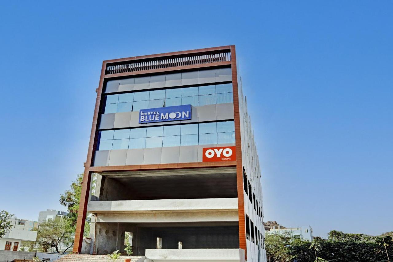 Oyo Flagship Hotel Bluemoon Warangal Zewnętrze zdjęcie